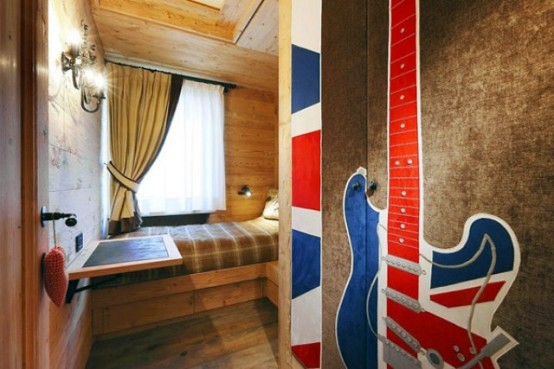 Wooden Interior Design - Elegant apartment in the rustic real wood