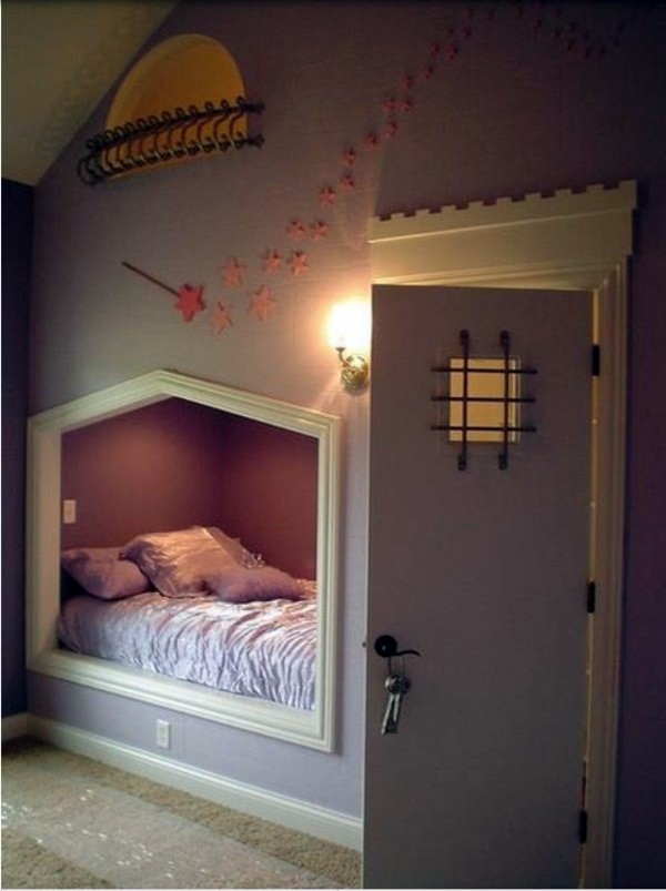 Designed 20 comfortable rooms with sloping ceilings youth