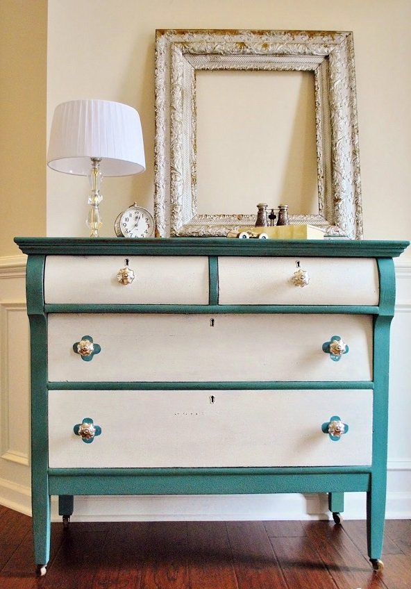 Striking Colorful Dressers For Sebermachen Interior Design