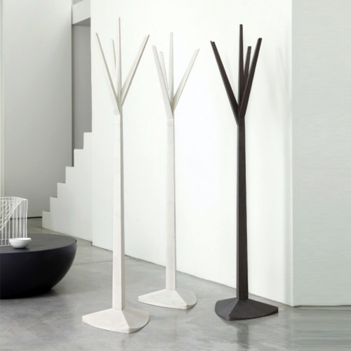 Build coat rack itself - 25 DIY Coat Rack Build coat rack itself - 25 DIY Coat Rack