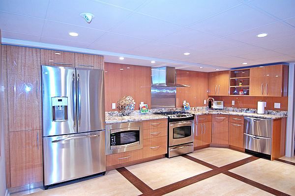 Beautiful Kitchens color palette - 14 amazing colorful design ideas