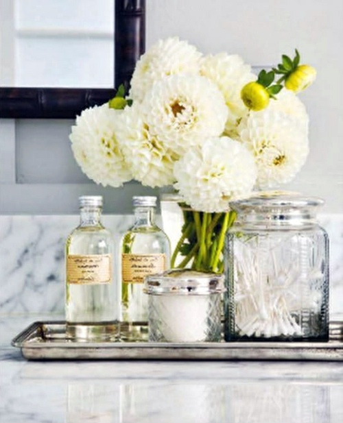 20 cool decorating ideas for small bathrooms
