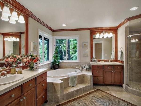 Bathroom with style offers relaxation and comfort