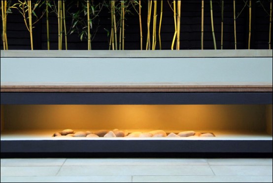Cool designer balcony design in London by Amir Schlezinger