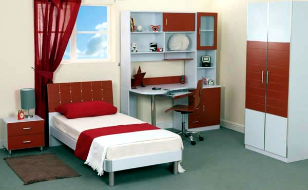 Desk for youth rooms