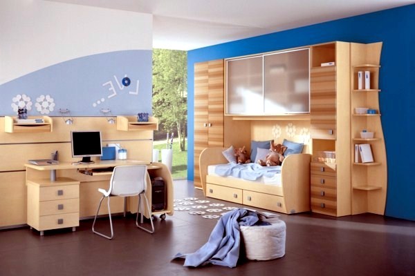 Desk for youth rooms