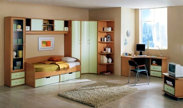 Desk for youth rooms