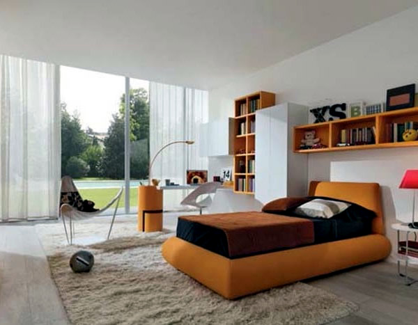Desk for youth rooms