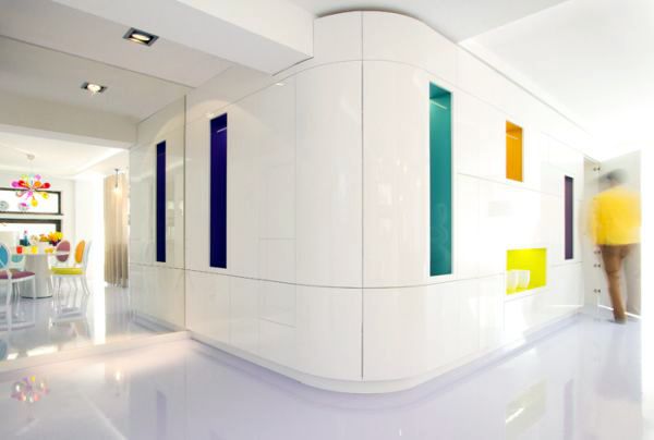 Modern apartment with vibrant color palette in the Romanian capital Bucharest Modern apartment with vibrant color palette in the Romanian capital Bucharest