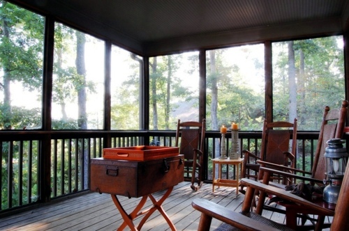 Warm rustic furnished house on the lake Alabama