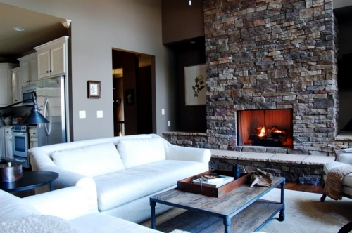 Warm rustic furnished house on the lake Alabama
