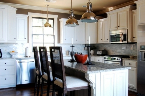 Warm rustic furnished house on the lake Alabama