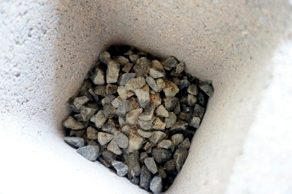 Articles of concrete stone for the front area Articles of concrete stone for the front area