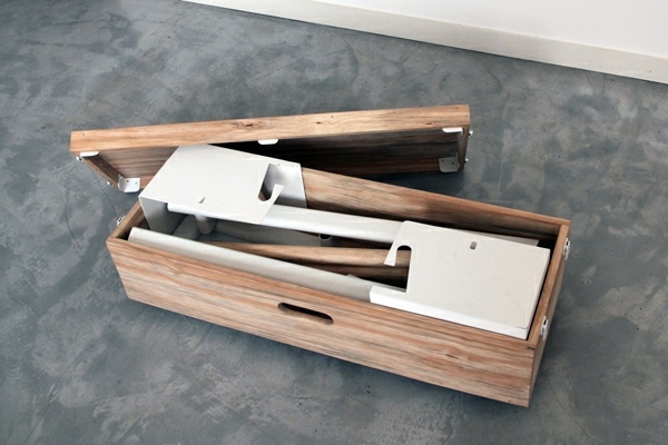Original ideas for storage in the hallway - Arara nomad