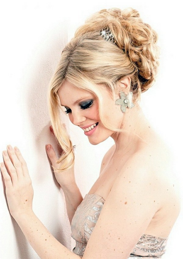 Wedding hairstyles to imitate for the modern bride