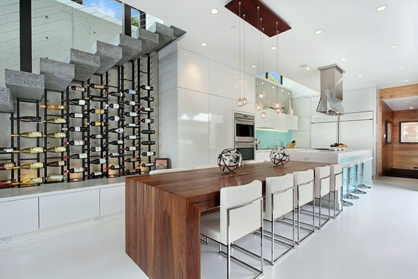 Modern luxury villa with elegant design in California