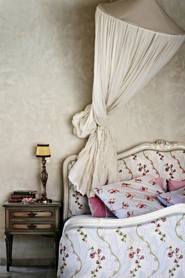 Apartment Design Ideas in French style Apartment Design Ideas in French style