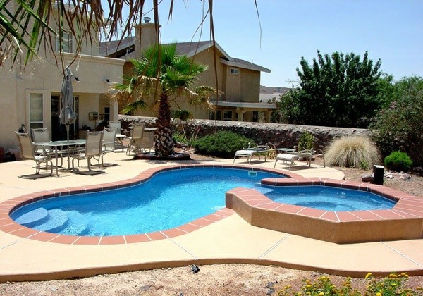 Pool in the garden - 20 kidney-shaped swimming pool Pool in the garden - 20 kidney-shaped swimming pool