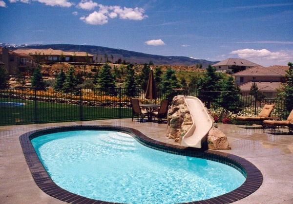Pool in the garden - 20 kidney-shaped swimming pool Pool in the garden - 20 kidney-shaped swimming pool