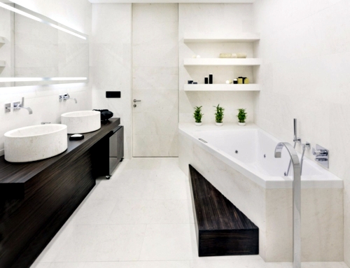 Dipped in colors: white color in bathroom