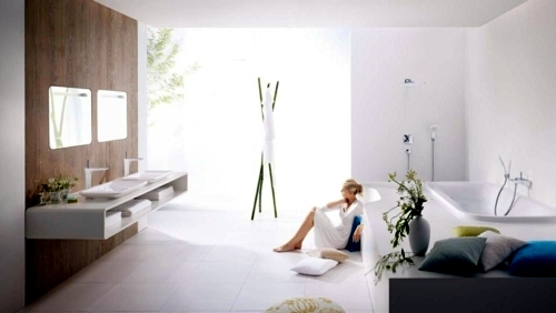 Dipped in colors: white color in bathroom Dipped in colors: white color in bathroom