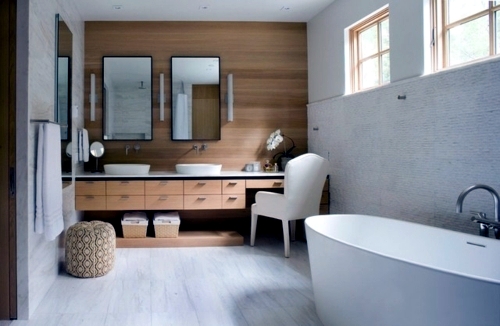 Dipped in colors: white color in bathroom Dipped in colors: white color in bathroom
