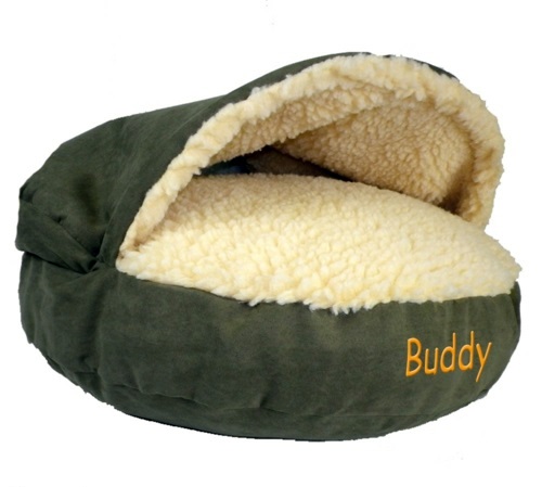 Cool dog bed in shape of a shoe Cool dog bed in shape of a shoe