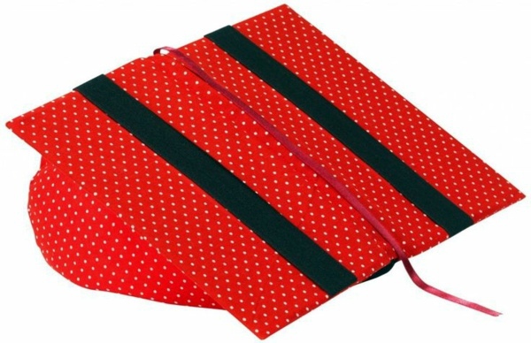 Leselotte Patterns - How to Sew a reading pillow itself Leselotte Patterns - How to Sew a reading pillow itself