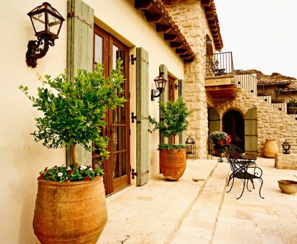 Moderne Architektur - Color, decoration and other distinctive Mediterranean architecture Moderne Architektur - Color, decoration and other distinctive Mediterranean architecture
