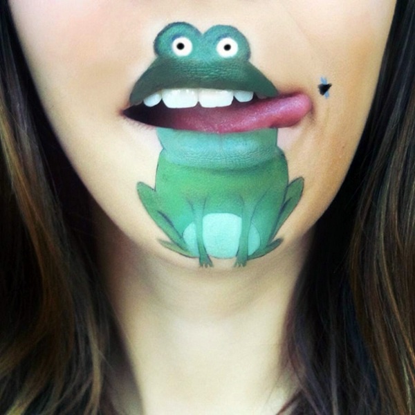 Creative make-up artist transforms her lips in cool cartoon characters