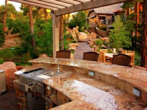 Outdoor kitchen with BBQ