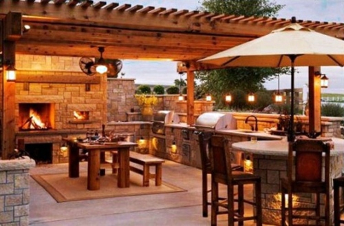 Outdoor kitchen with BBQ