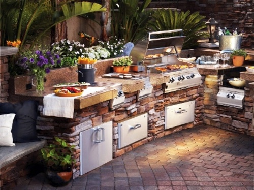 Outdoor kitchen with BBQ