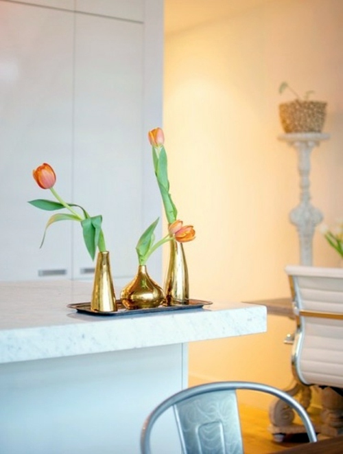 Quiet cool house, secluded in the Downtown Toronto
