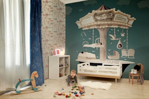 Wandgestaltung - Ornate wallpaper in the nursery