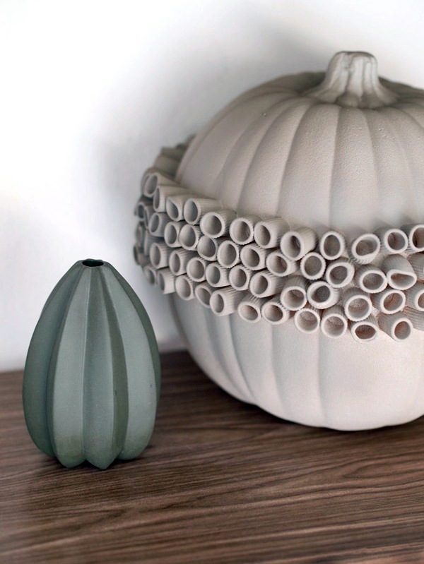 Halloween Decoration craft - decorate pumpkins attractive