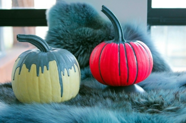 Halloween Decoration craft - decorate pumpkins attractive