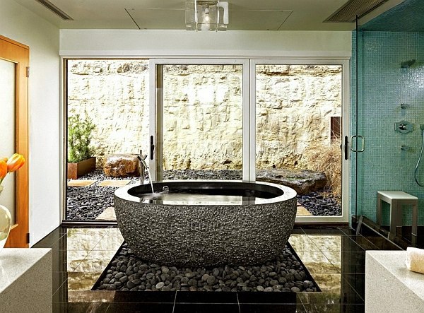 Hot Bath - 50 freestanding baths offer relaxation