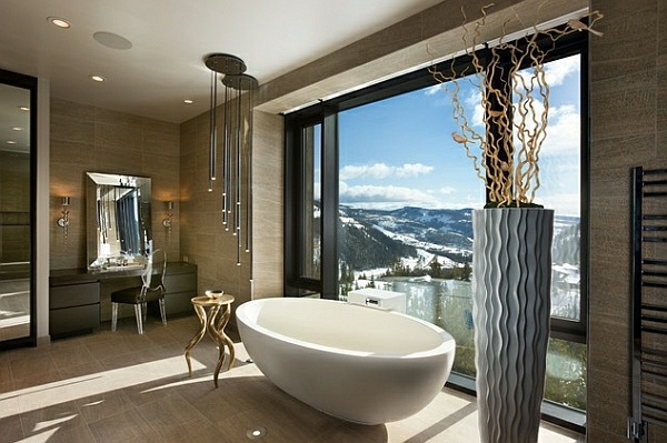 Hot Bath - 50 freestanding baths offer relaxation