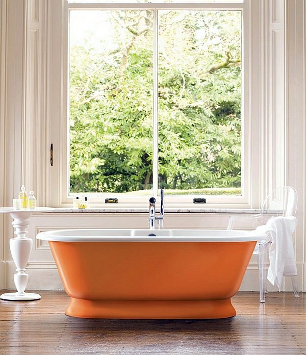 Hot Bath - 50 freestanding baths offer relaxation