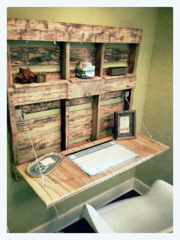 Save money and Customizing - 21 DIY Desks from Euro pallets