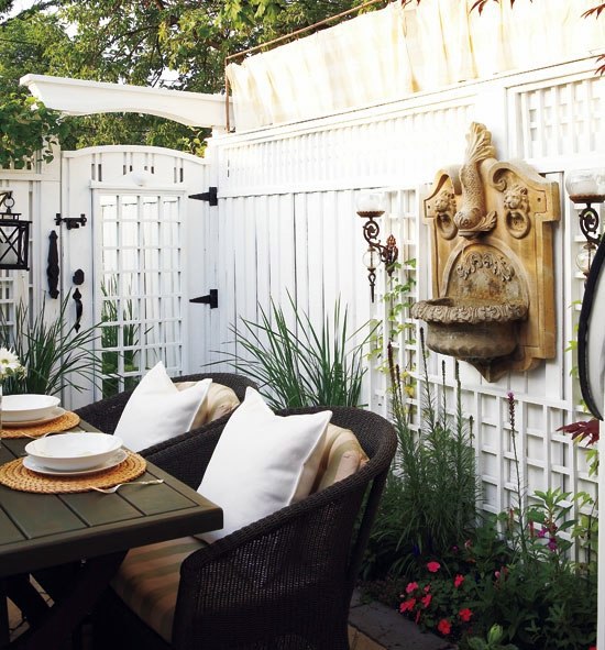 Send, make cool garden - cool example of redesigning the concrete parking