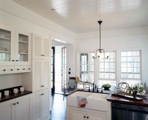Setting up interior design country style - create rustic ambience everywhere