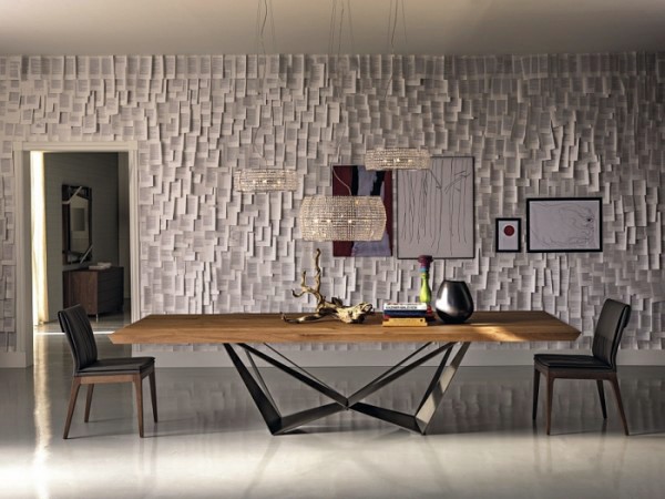 Modern dining tables with chairs show sculptural elegance Modern dining tables with chairs show sculptural elegance