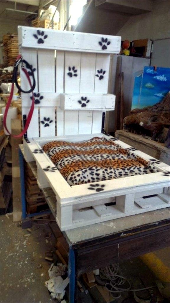 DIY wooden dog beds from Euro pallets Interior Design 