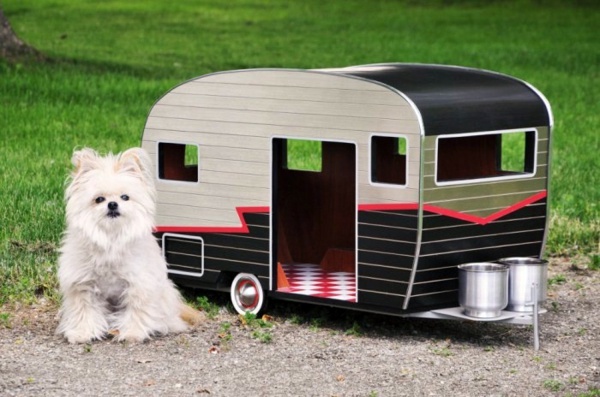 Cool caravans for Pets - Designer dog house on wheels Cool caravans for Pets - Designer dog house on wheels