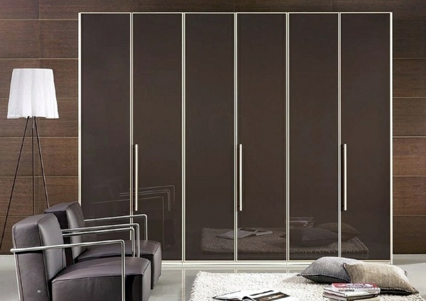 Looking for a wardrobe - advice and images