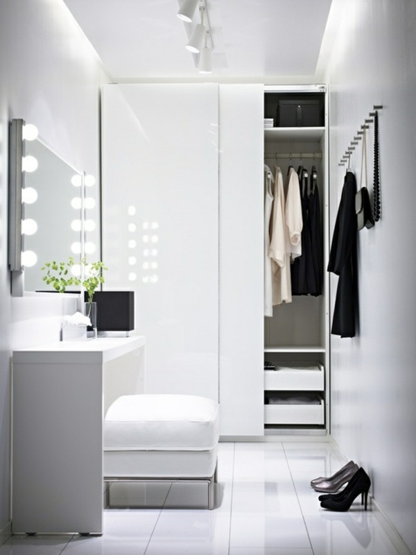 Looking for a wardrobe - advice and images