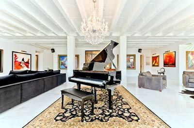 Symphony ornamental