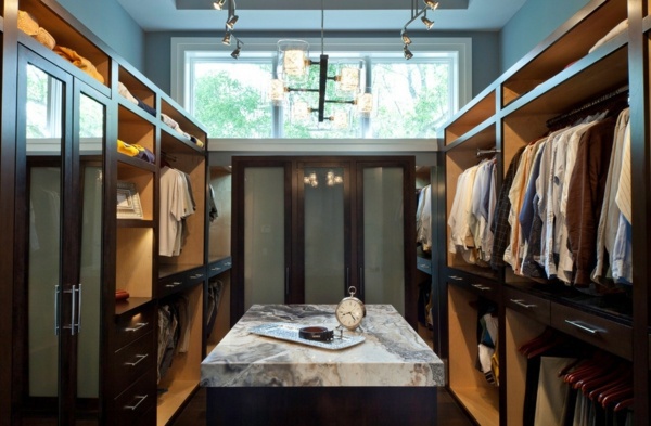 Living ideas and tips on how you can brighten your home